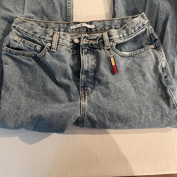 Y2K Tommy Hilfiger Jeans with Key Chain Attached - Picture 1 of 8